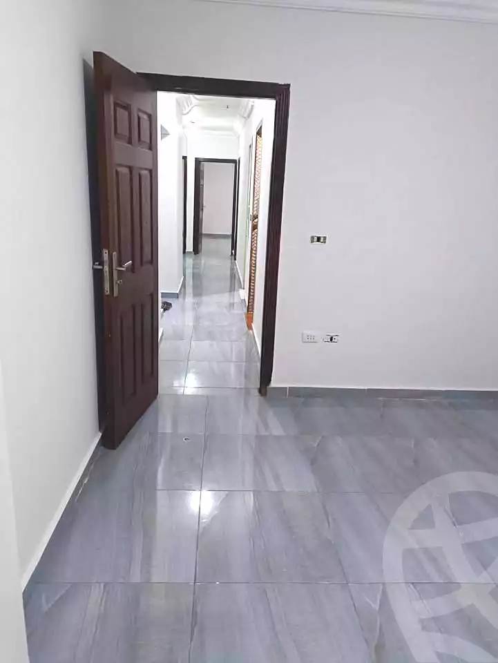 https://aqarmap.com.eg/ar/listing/7289602-for-rent-alexandria-el-asafra-shr-45