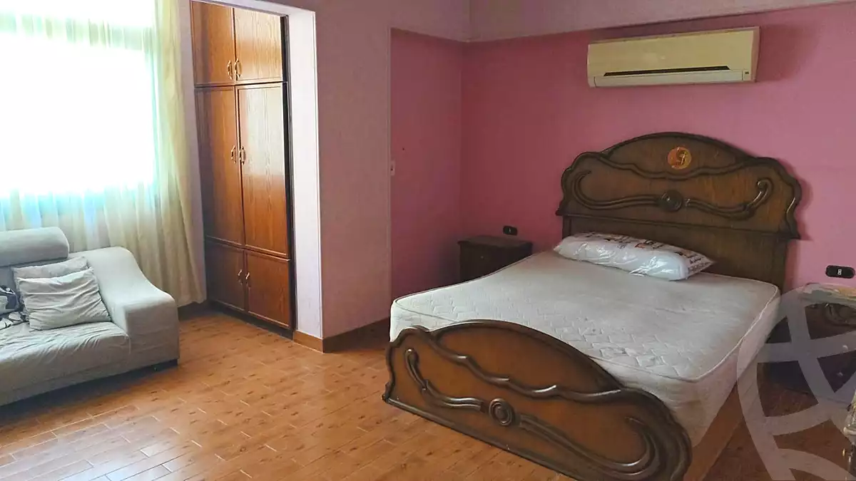 https://aqarmap.com.eg/en/listing/7289842-for-rent-cairo-6th-of-october-el-ahyaa-neighborhood-2nd-divided-from-al-kafrawei-st