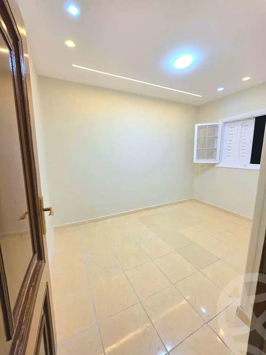 https://aqarmap.com.eg/en/listing/7289975-for-sale-alexandria-miami-street-57