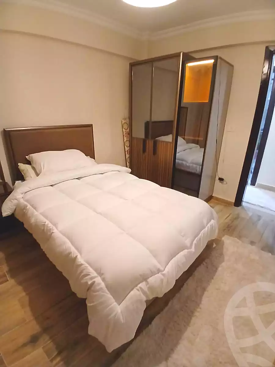 https://aqarmap.com.eg/en/listing/7290036-for-rent-cairo-el-sheikh-zayed-city-compounds-jn-2