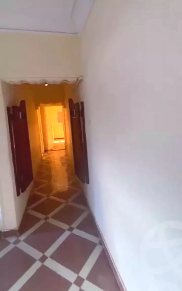 https://aqarmap.com.eg/ar/listing/7290030-for-sale-cairo-ain-shams-yn-shms-lgrby