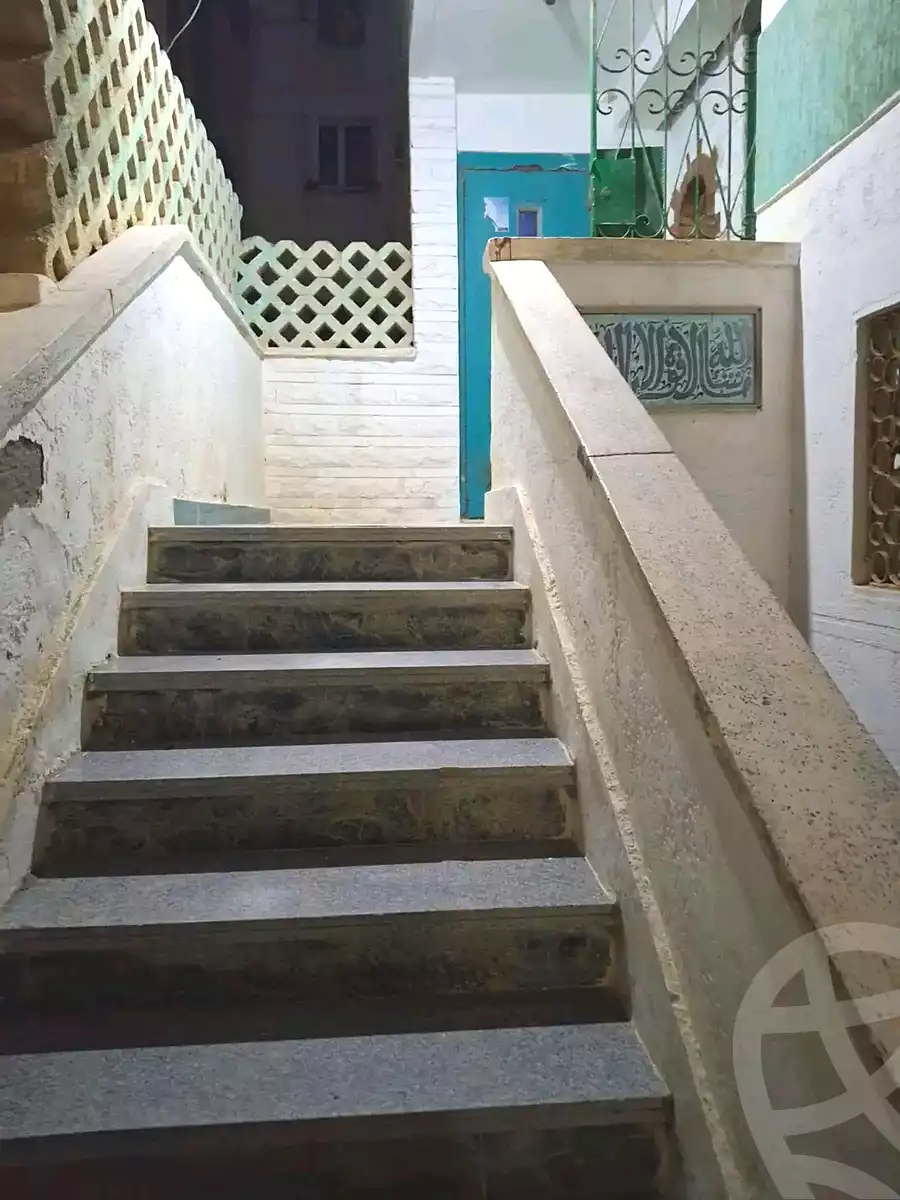 https://aqarmap.com.eg/ar/listing/7290073-for-sale-alexandria-al-agamy-shataa-el-nakheel