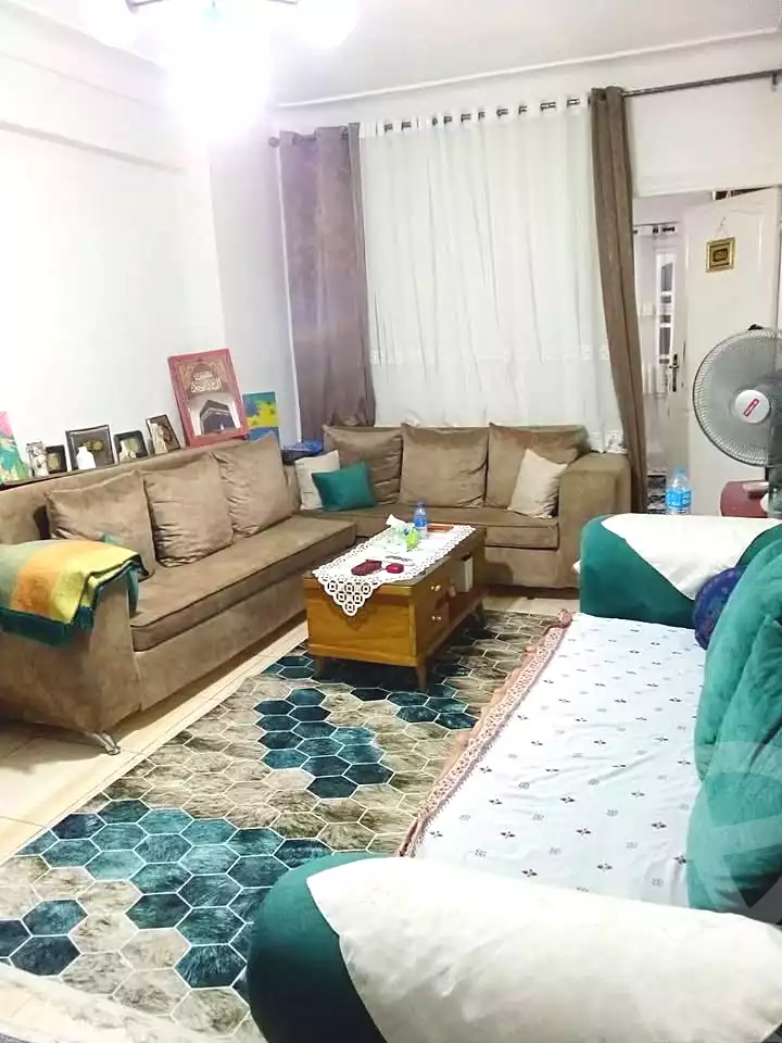 https://aqarmap.com.eg/ar/listing/7290114-for-sale-alexandria-mntq-fr-y-blskndry-el-attarin