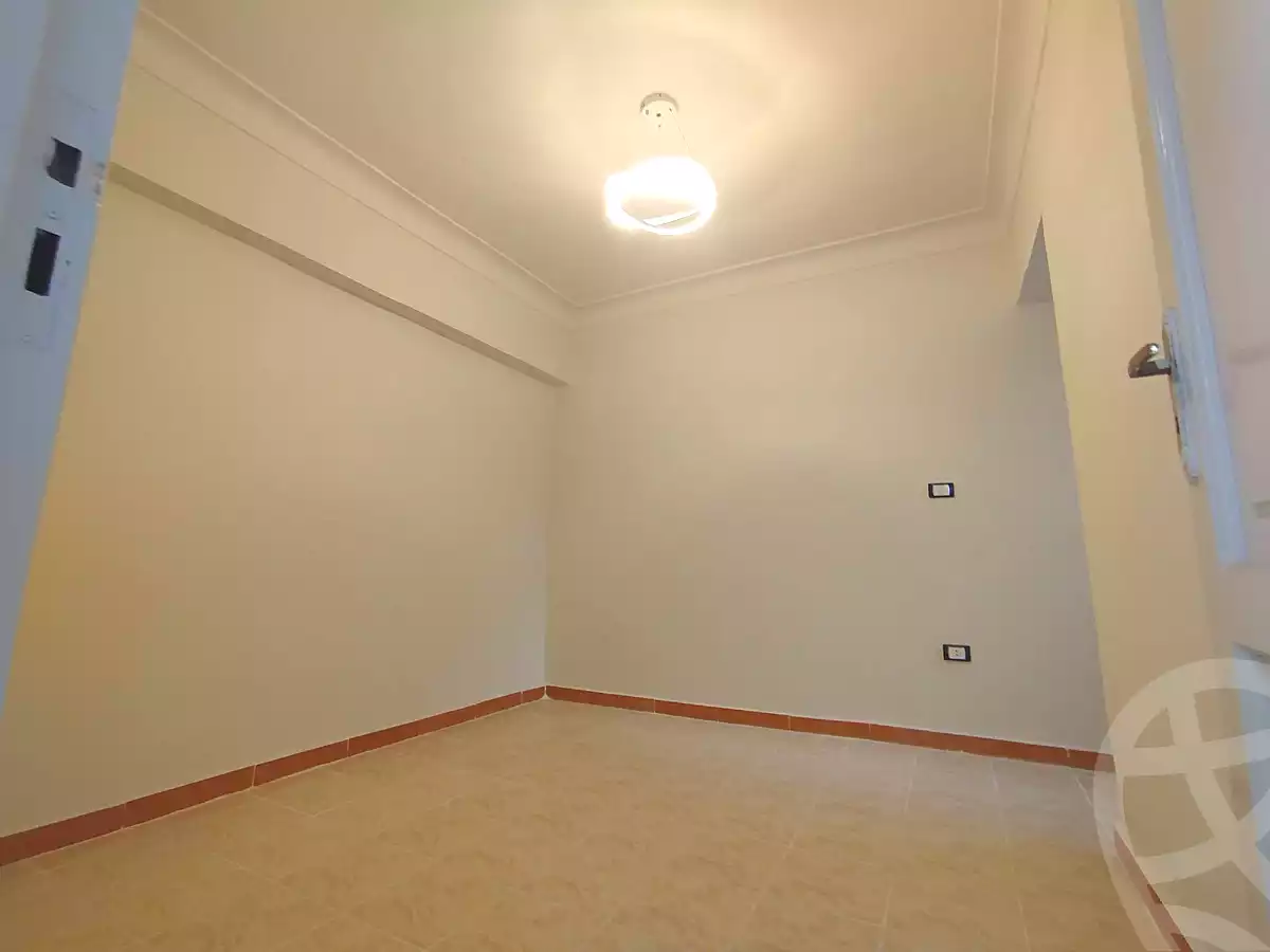 https://aqarmap.com.eg/en/listing/7290160-for-sale-alexandria-al-agamy-shataa-el-nakheel