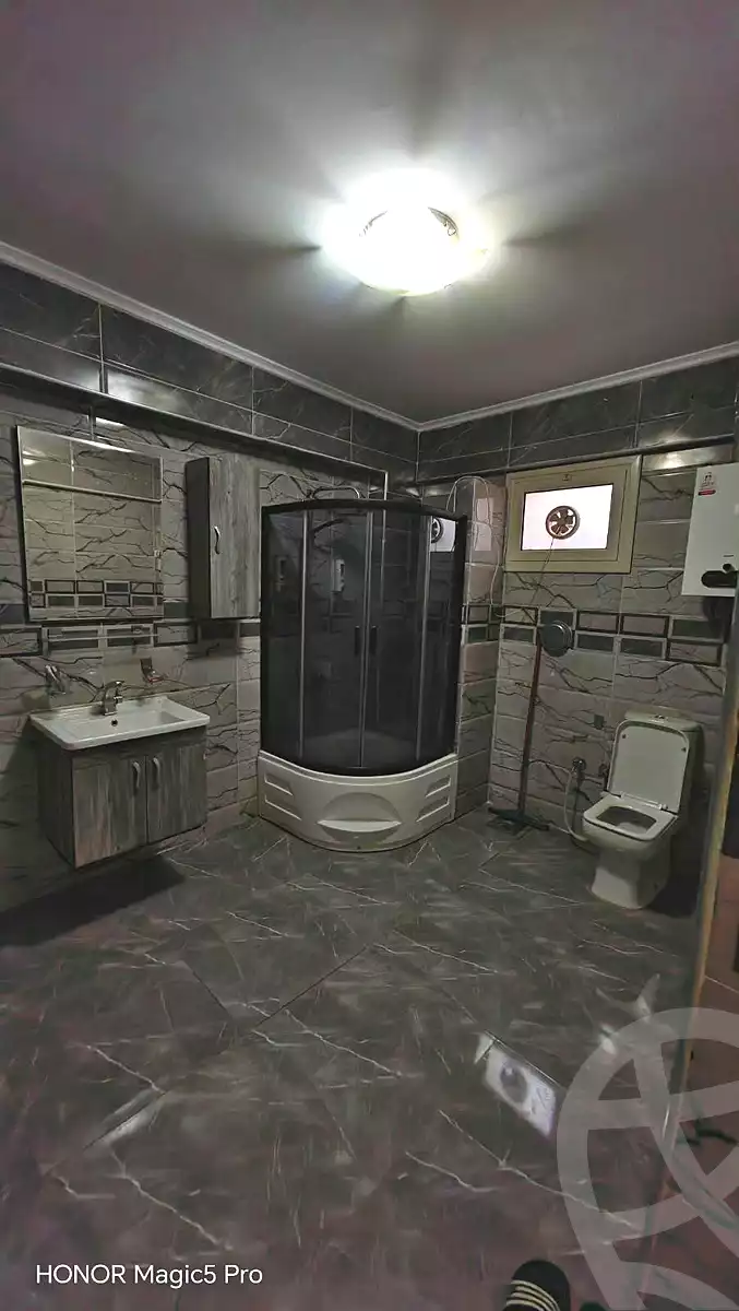 https://aqarmap.com.eg/ar/listing/7290190-for-sale-cairo-helwan-mohamed-sayed-ahmed-st
