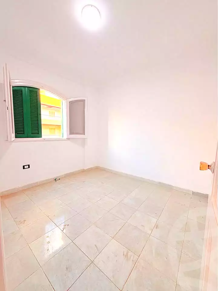 https://aqarmap.com.eg/en/listing/7290501-for-sale-alexandria-al-agamy-shataa-el-nakheel