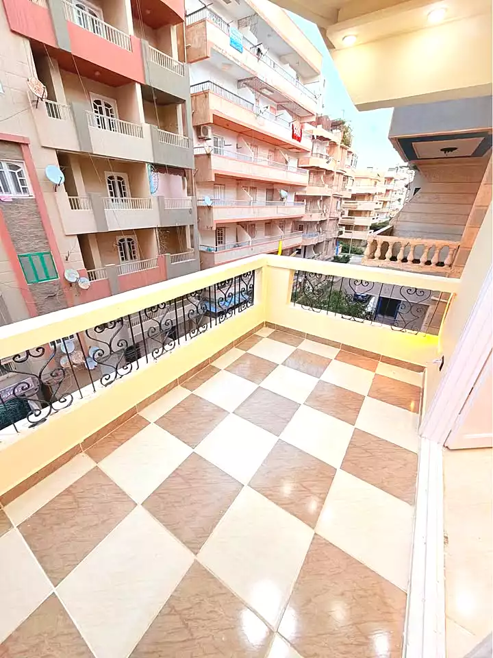 https://aqarmap.com.eg/ar/listing/7290526-for-sale-alexandria-al-agamy-shataa-el-nakheel