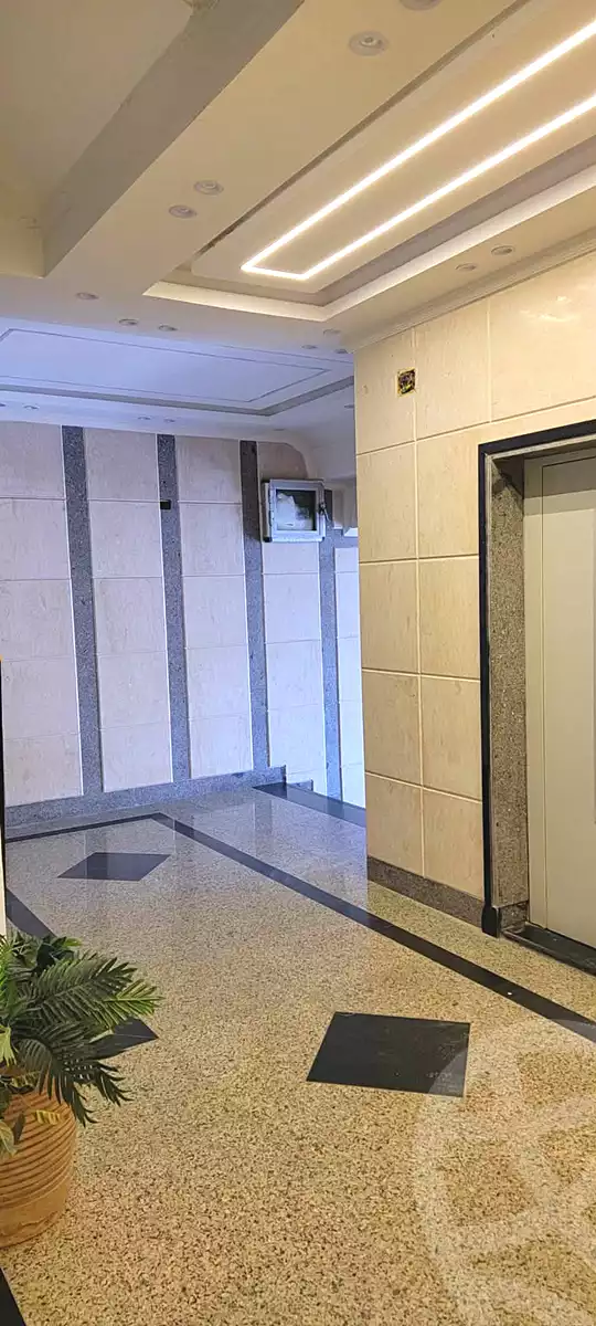 https://aqarmap.com.eg/ar/listing/7290609-for-sale-cairo-nasr-city-ahmed-fakhry