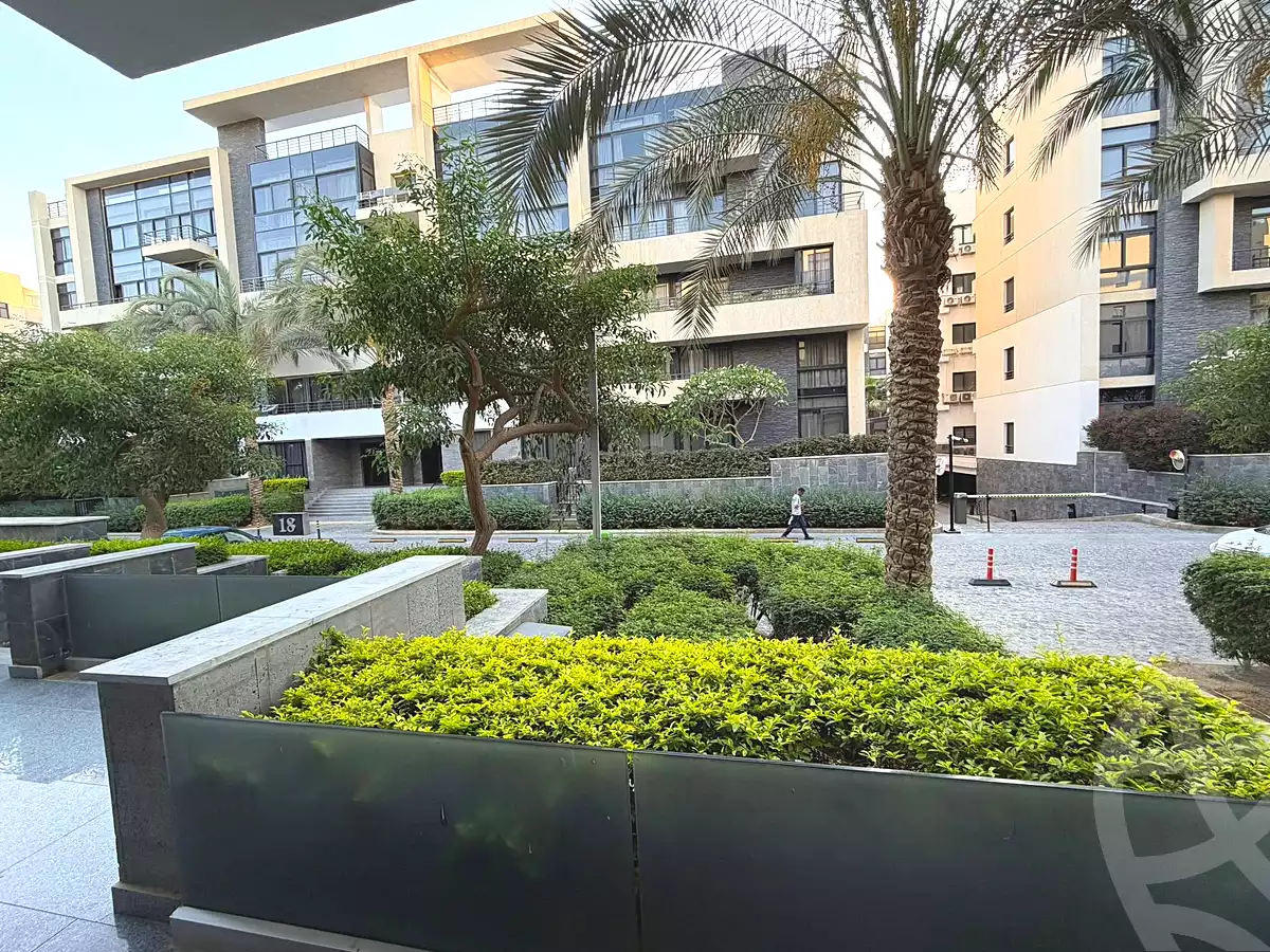 https://aqarmap.com.eg/en/listing/7290627-for-sale-cairo-new-cairo-compounds-the-view-waterway