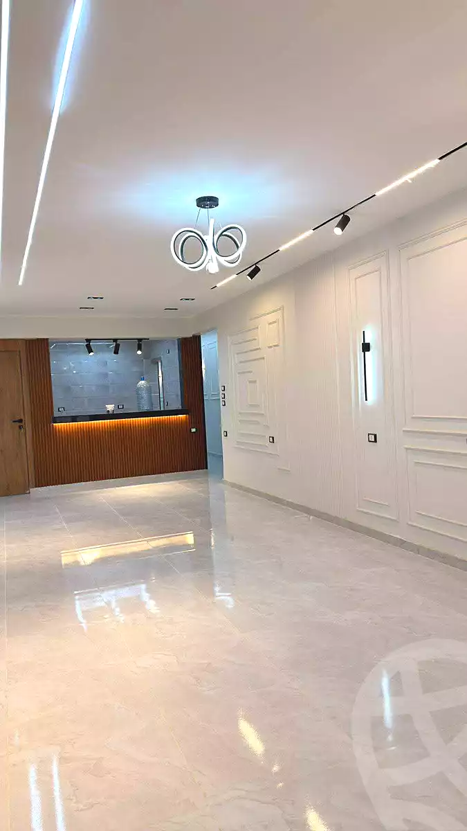 https://aqarmap.com.eg/ar/listing/7290658-for-sale-cairo-el-haram-el-lebeny-el-magzar-el-aly-st