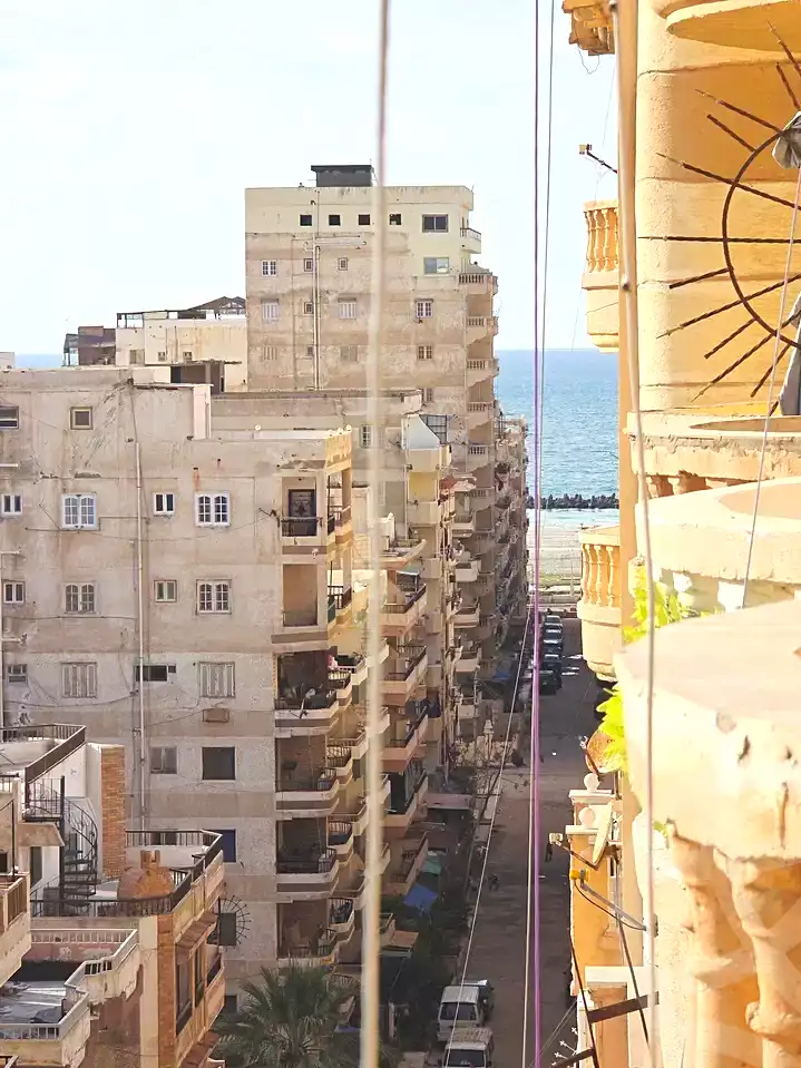 https://aqarmap.com.eg/ar/listing/7290826-for-sale-alexandria-al-agamy-shataa-el-nakheel