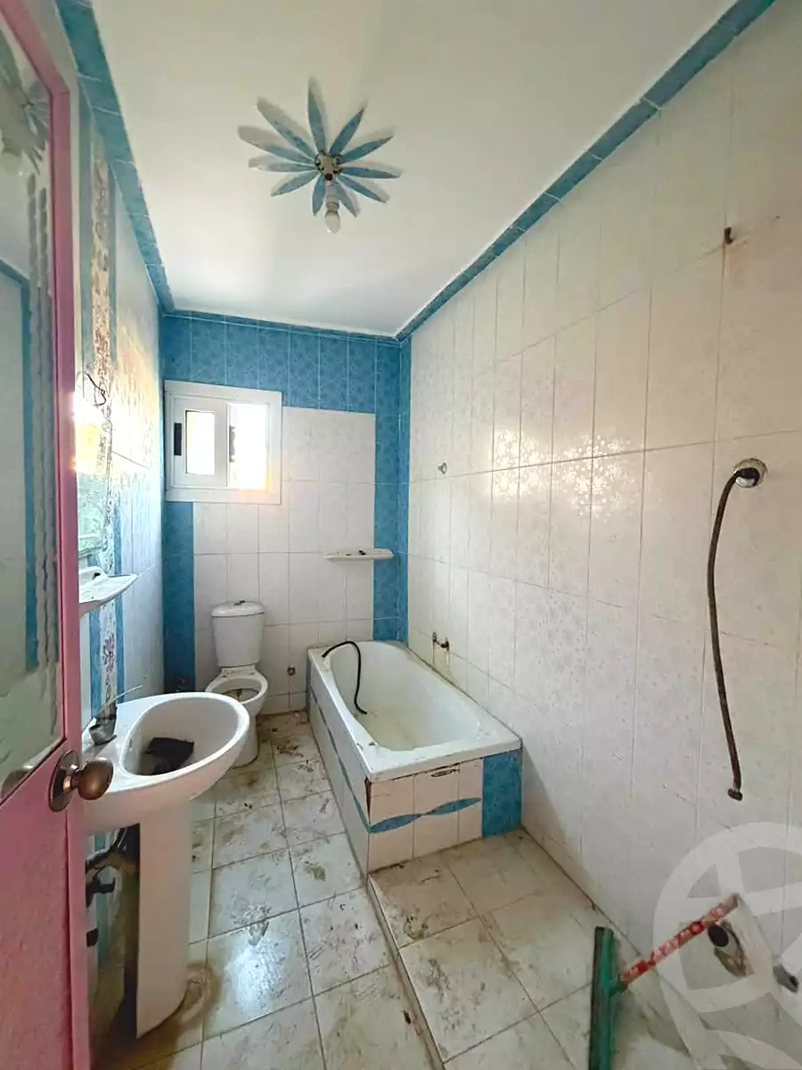https://aqarmap.com.eg/ar/listing/7290888-for-sale-alexandria-al-agamy-lbytsh-al-samalehy-2-st