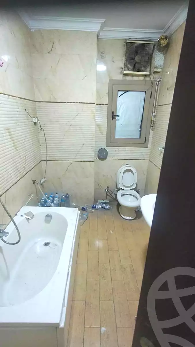 https://aqarmap.com.eg/ar/listing/7290932-for-rent-cairo-helwan-sherif-st