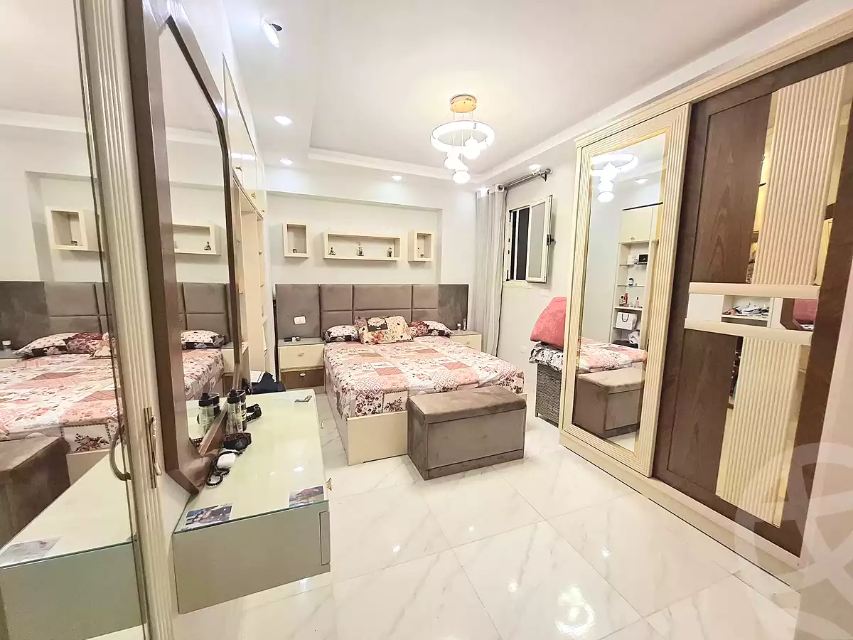 https://aqarmap.com.eg/en/listing/7290931-for-sale-alexandria-sydy-bshr-sydy-bshr-bhry-el-shaikh-hussein-soliman-18-st