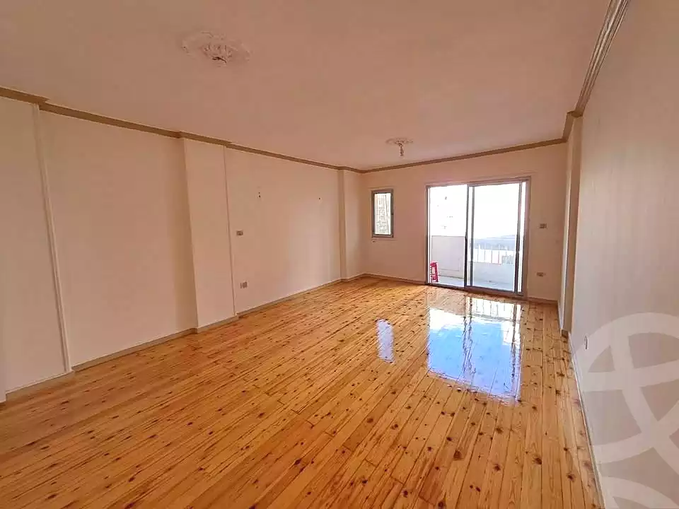 https://aqarmap.com.eg/ar/listing/7290757-for-rent-alexandria-ganaklis
