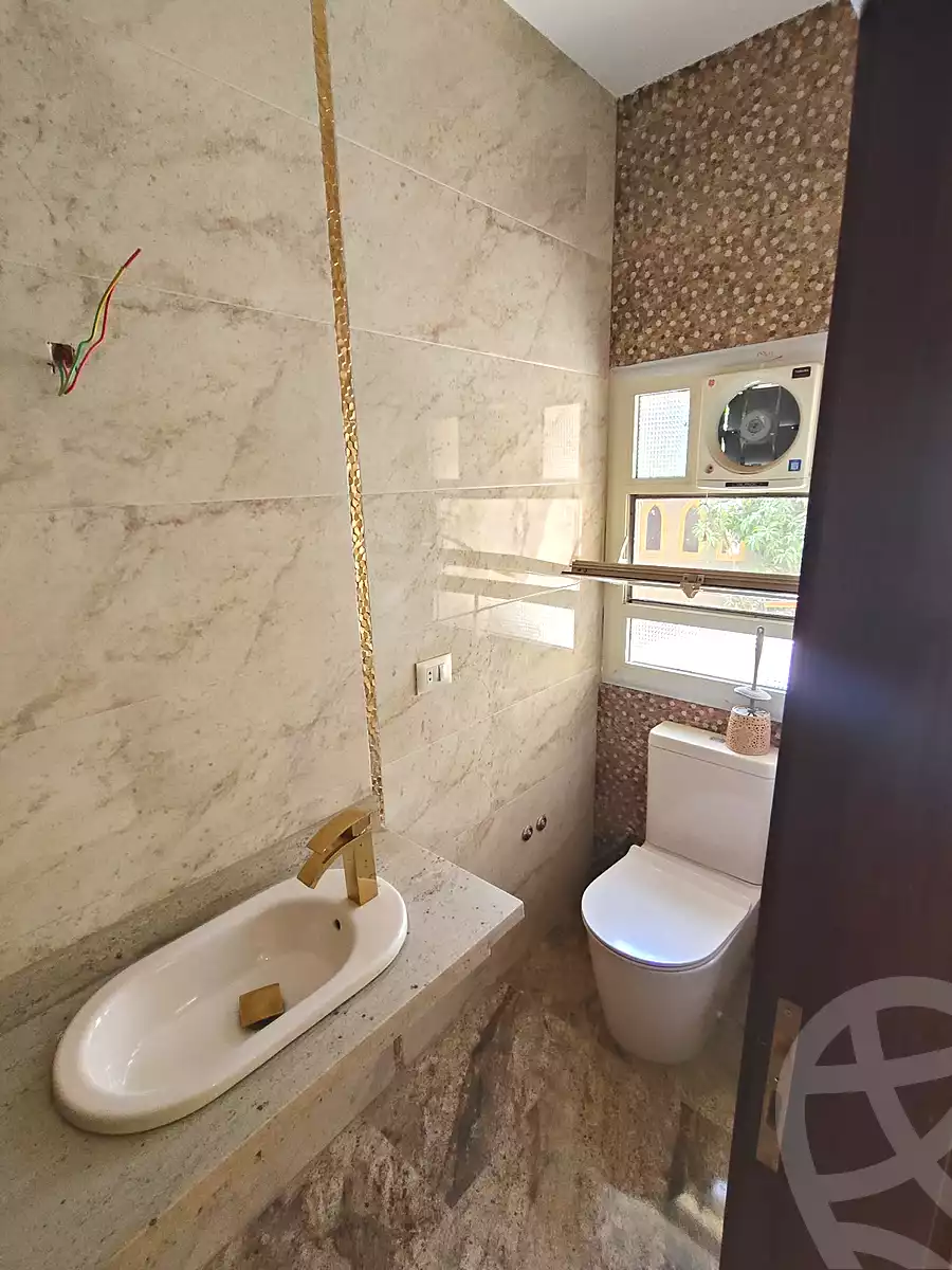 https://aqarmap.com.eg/ar/listing/7290429-for-rent-cairo-downtown-el-qasr-el-ayni