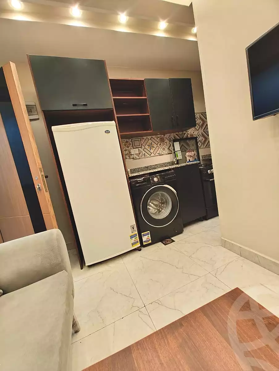 https://aqarmap.com.eg/ar/listing/7291169-for-rent-cairo-6th-of-october-el-ahyaa-neighborhood-1st-rich-bake-st
