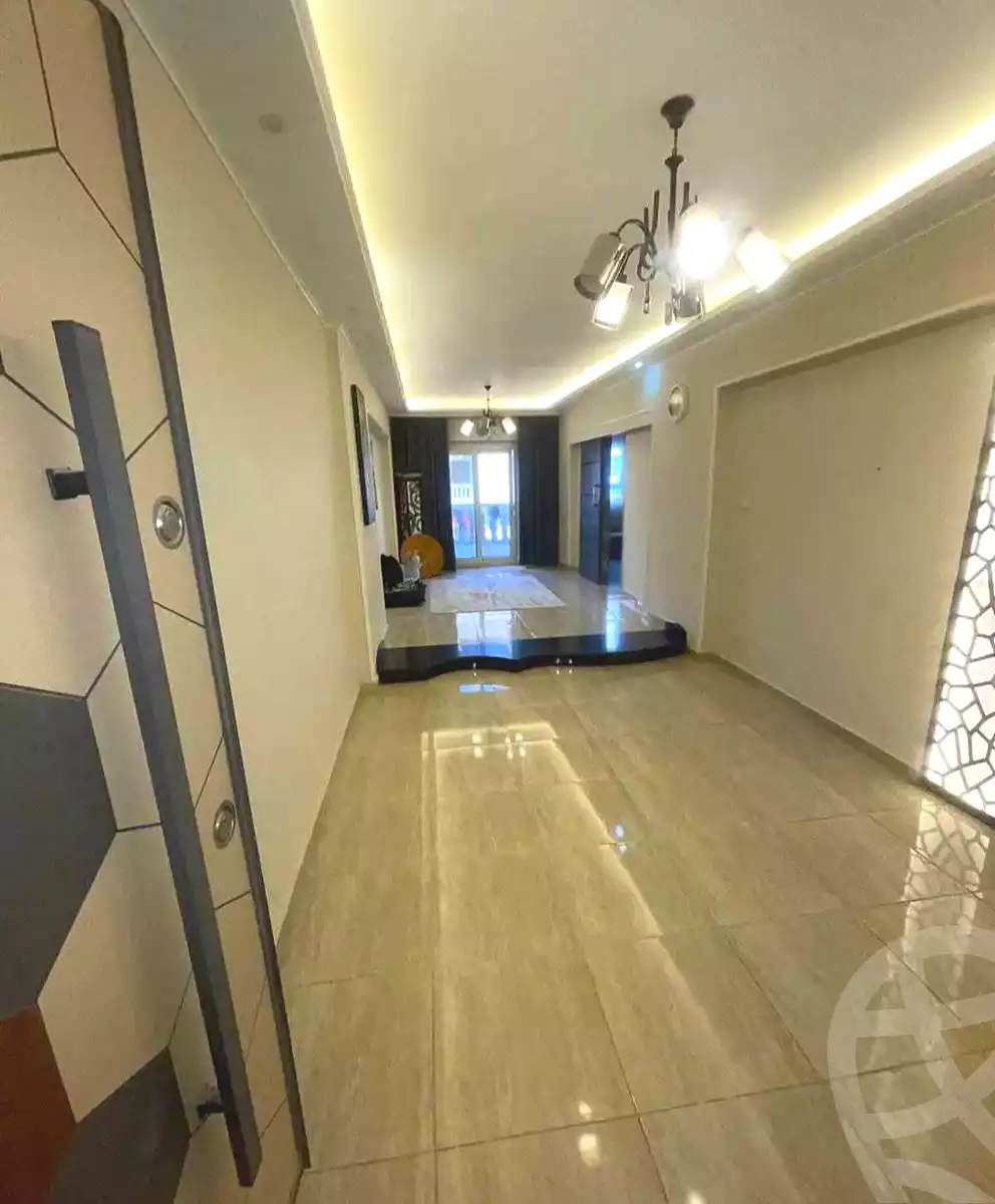 https://aqarmap.com.eg/en/listing/7291552-for-sale-alexandria-lsywf-el-falki
