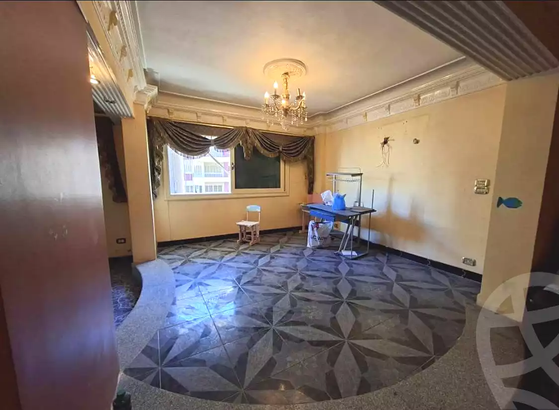 https://aqarmap.com.eg/ar/listing/7291693-for-rent-alexandria-miami-mahmoud-el-isawy-st