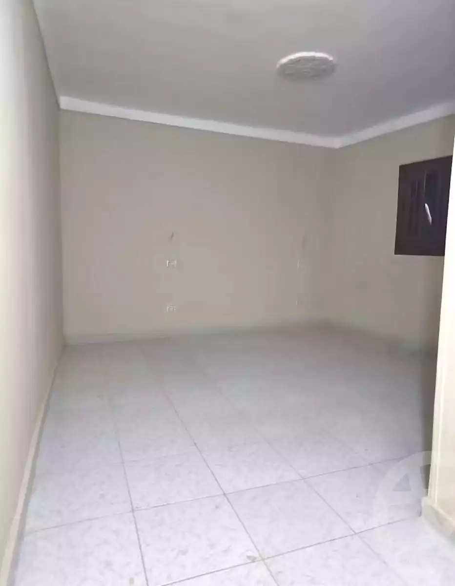 https://aqarmap.com.eg/ar/listing/7291740-for-rent-alexandria-miami