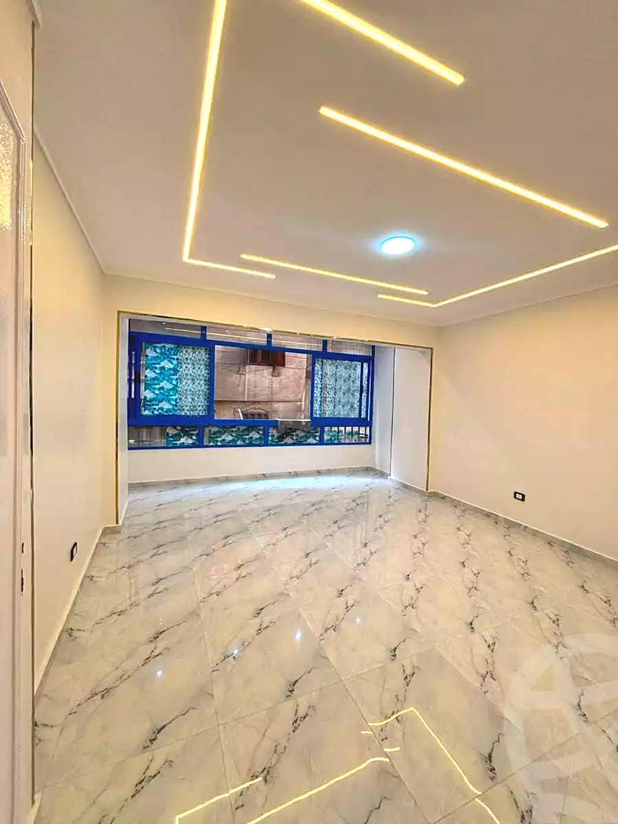 https://aqarmap.com.eg/ar/listing/7291748-for-sale-alexandria-miami-el-sebaey-st