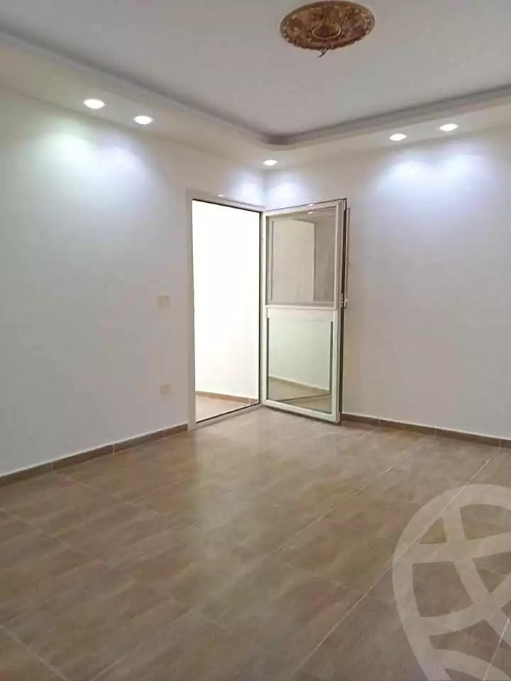 https://aqarmap.com.eg/en/listing/7292081-for-sale-alexandria-tharwat