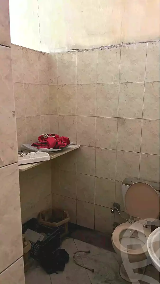 https://aqarmap.com.eg/ar/listing/7292137-for-sale-alexandria-moharram-bey-tryq-qn-lswys