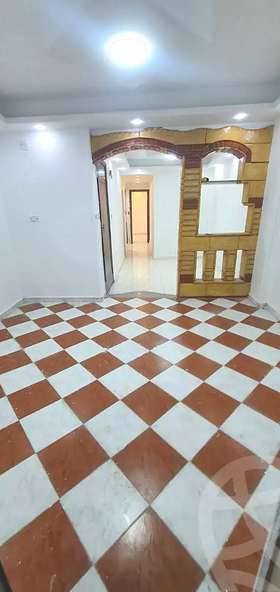 https://aqarmap.com.eg/ar/listing/7292153-for-sale-alexandria-el-asafra-shr-45