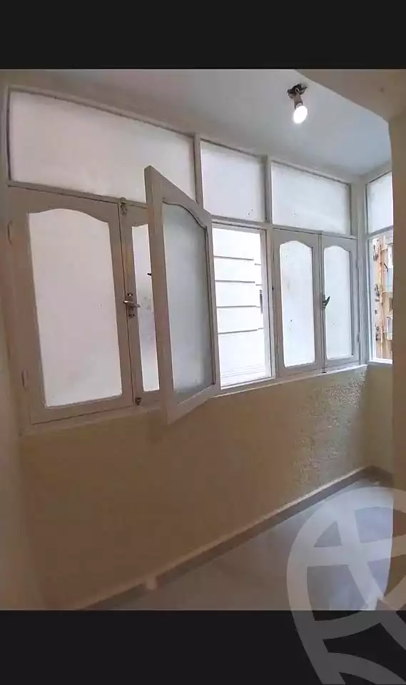 https://aqarmap.com.eg/ar/listing/7292197-for-rent-alexandria-sydy-bshr-sydy-bshr-bhry-shr-mhmwd-l-yswy