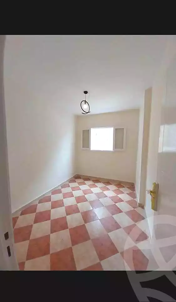 https://aqarmap.com.eg/ar/listing/7292197-for-rent-alexandria-sydy-bshr-sydy-bshr-bhry-shr-mhmwd-l-yswy
