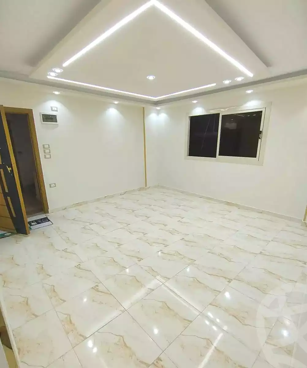 https://aqarmap.com.eg/ar/listing/7292193-for-sale-alexandria-el-asafra-l-sfr-bhry