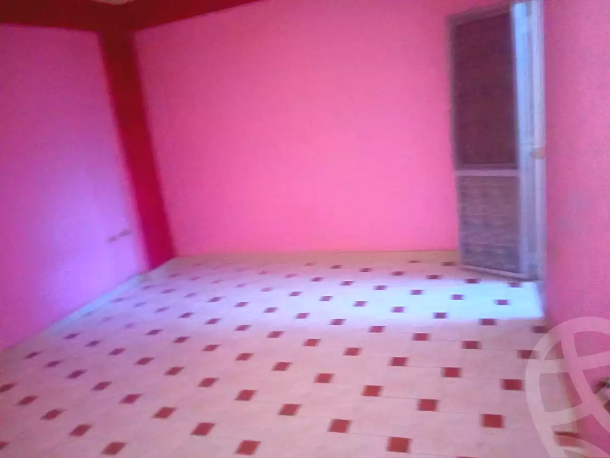 https://aqarmap.com.eg/ar/listing/7292276-for-sale-alexandria-al-agamy-bw-ywsf-hosni-mubarak-st