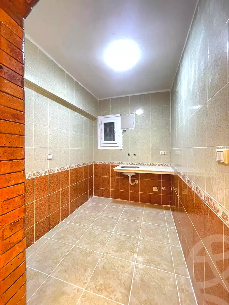 https://aqarmap.com.eg/en/listing/7292306-for-sale-alexandria-al-agamy