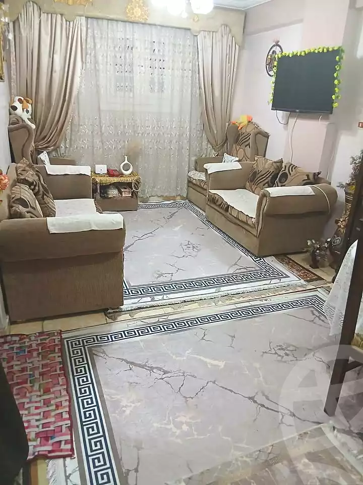 https://aqarmap.com.eg/ar/listing/7292320-for-sale-alexandria-mntq-fr-y-blskndry-el-attarin