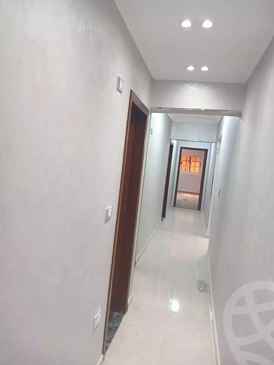 https://aqarmap.com.eg/ar/listing/7292545-for-sale-cairo-helwan-mostafa-fahmy-st