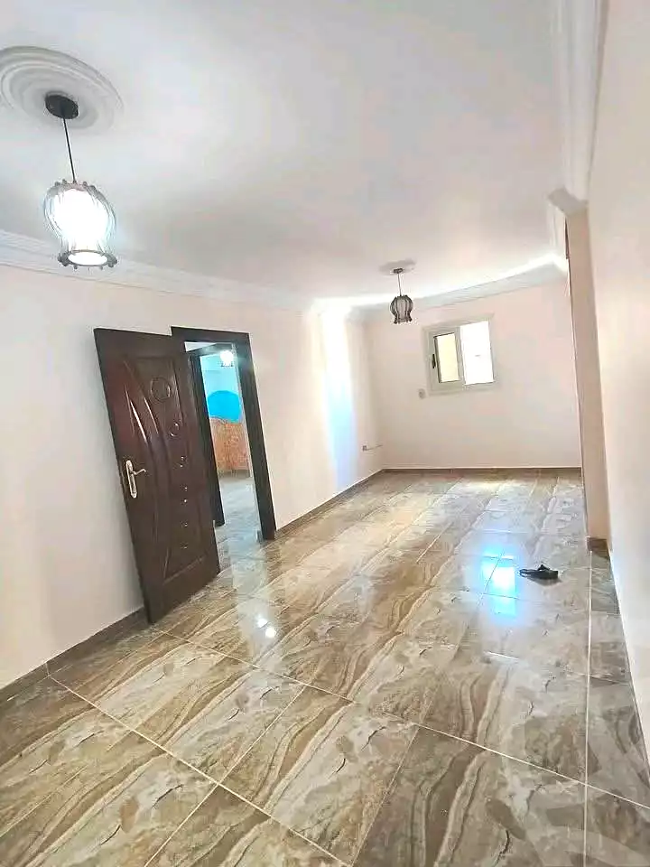 https://aqarmap.com.eg/ar/listing/7292807-for-sale-alexandria-sydy-bshr-sydy-bshr-bhry-mohammed-youssef-ghaly-st
