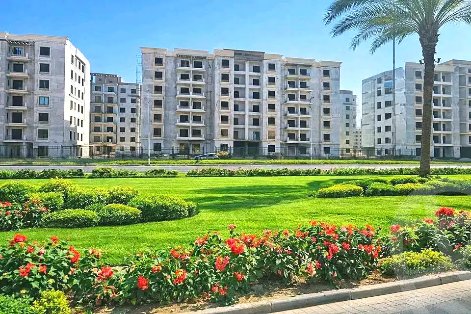 https://aqarmap.com.eg/ar/listing/7293003-for-sale-cairo-new-cairo-compounds-mayan-compound-stm