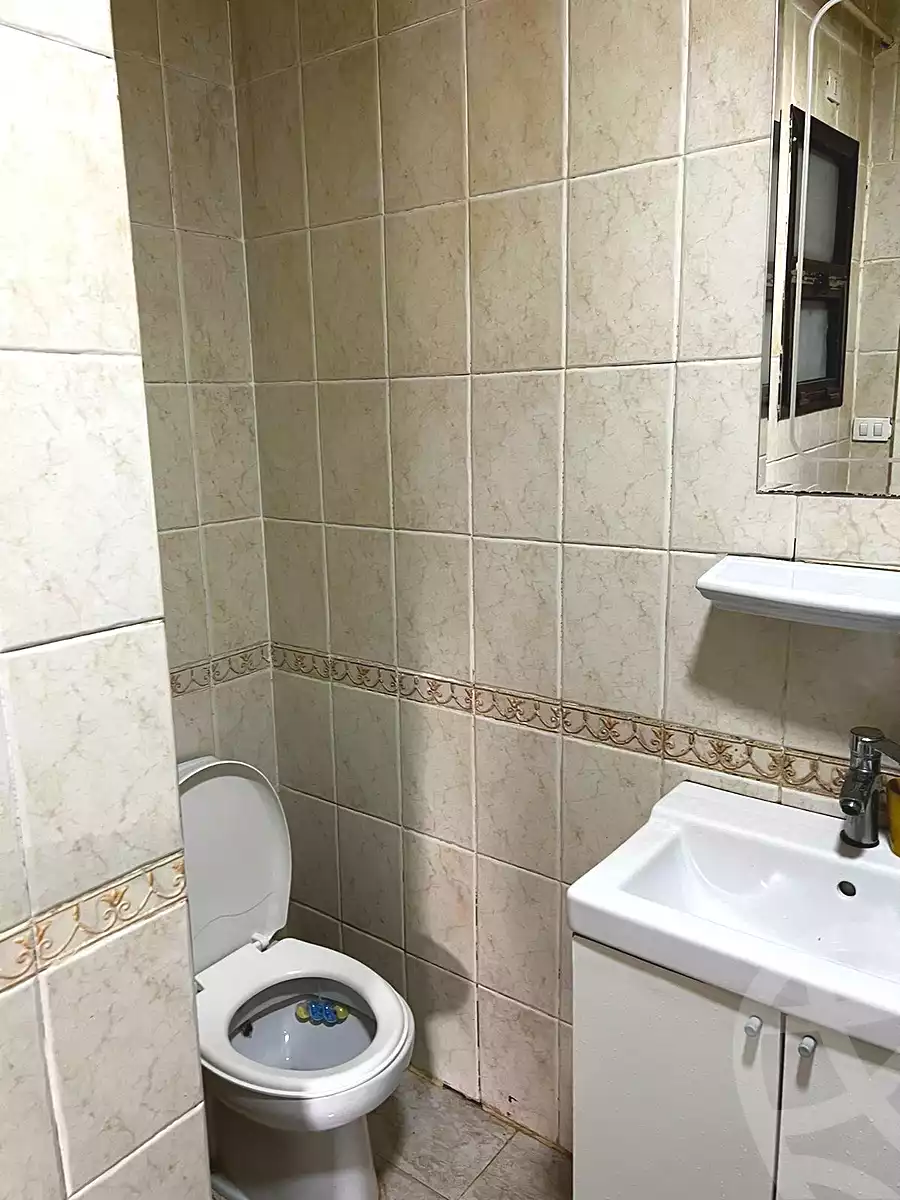https://aqarmap.com.eg/en/listing/7293360-for-rent-cairo-new-cairo-lrhb-city-phase-5-talaat-mostafa-st