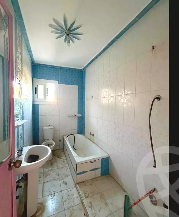 https://aqarmap.com.eg/ar/listing/7293755-for-sale-alexandria-al-agamy-lbytsh-al-samalehy-2-st