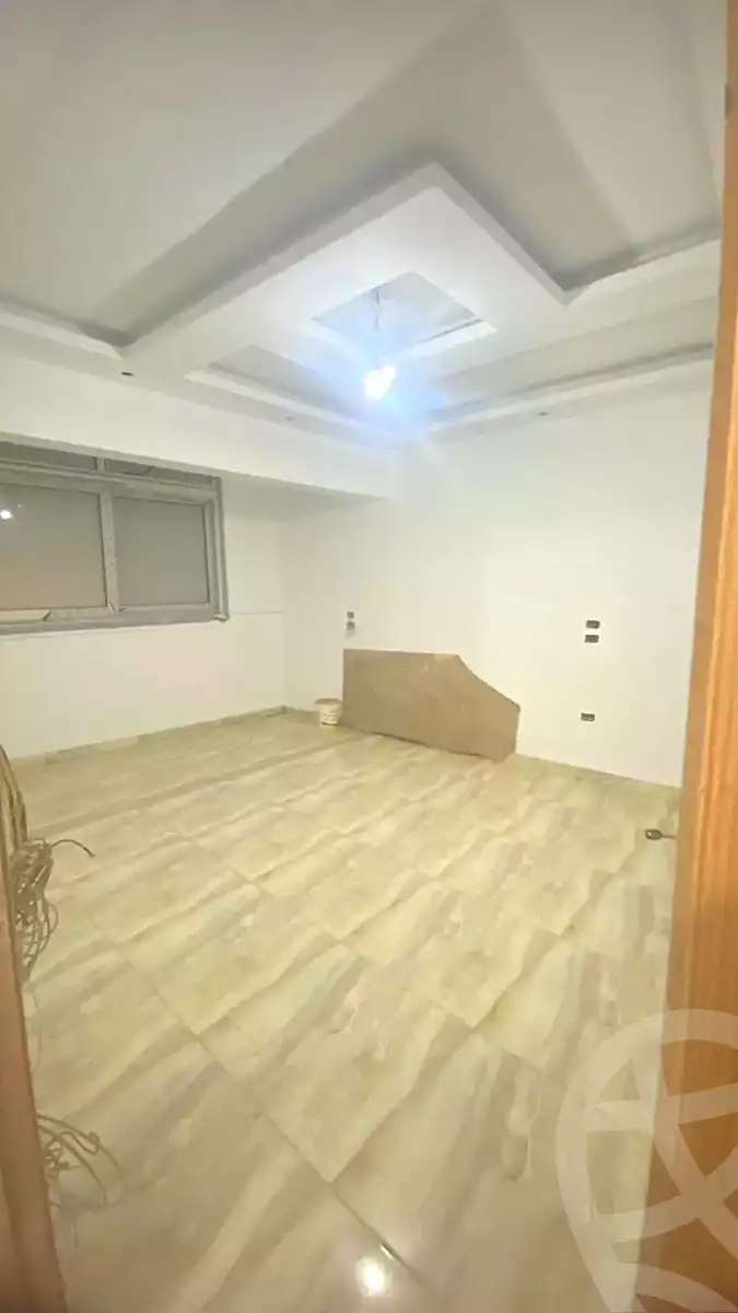 https://aqarmap.com.eg/ar/listing/7293924-for-sale-alexandria-el-asafra-shr-45