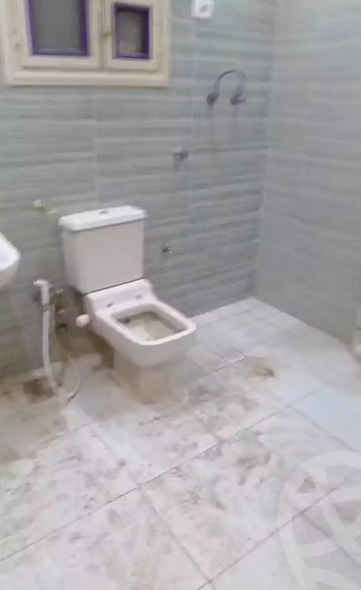 https://aqarmap.com.eg/ar/listing/7293994-for-sale-alexandria-new-miami-eskot