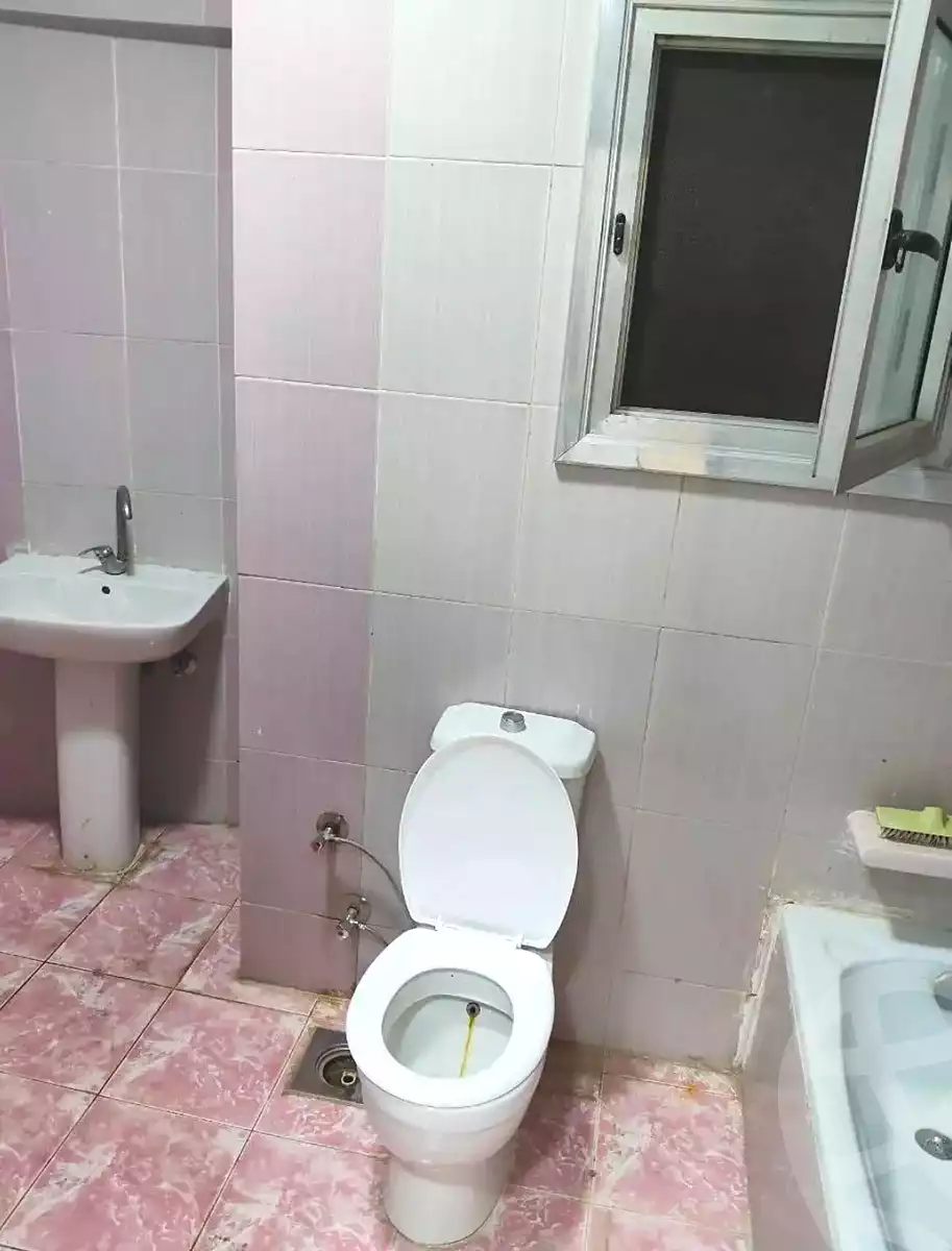 https://aqarmap.com.eg/ar/listing/7294045-for-sale-alexandria-sydy-bshr-sydy-bshr-bhry-gamal-abd-el-nasir-st