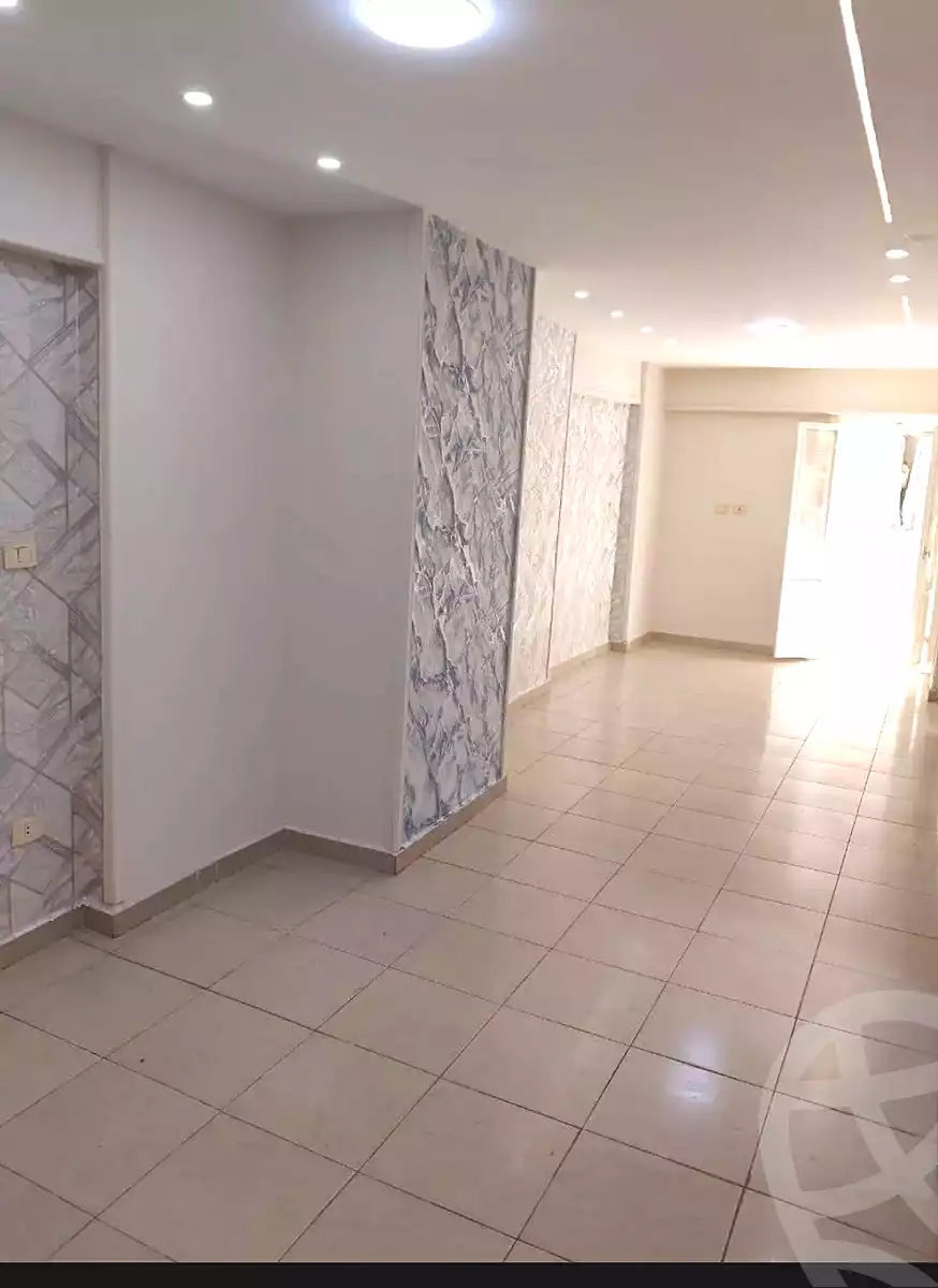https://aqarmap.com.eg/ar/listing/7294045-for-sale-alexandria-sydy-bshr-sydy-bshr-bhry-gamal-abd-el-nasir-st