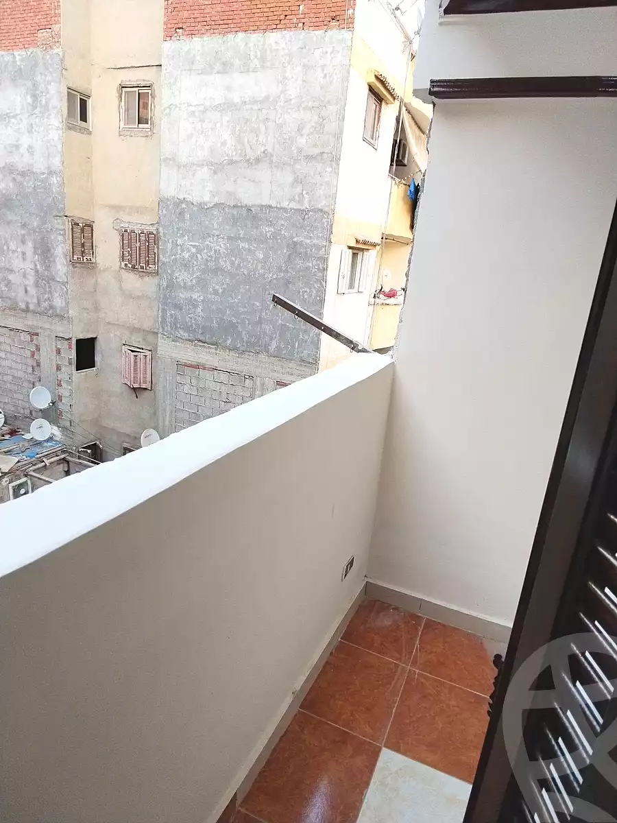 https://aqarmap.com.eg/en/listing/7294188-for-sale-alexandria-bw-qyr-street-16