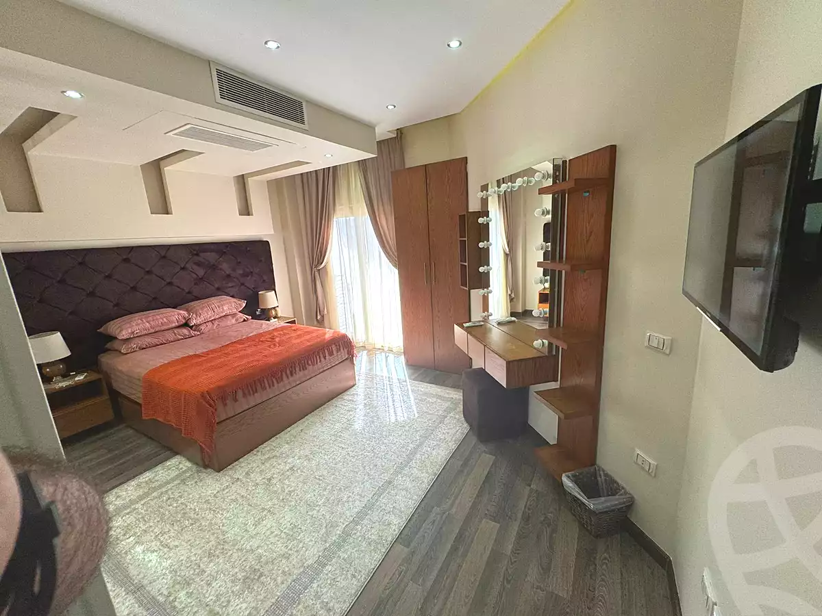 https://aqarmap.com.eg/en/listing/7294363-for-sale-cairo-new-cairo-compounds-kmbwnd-ldf-lwtny
