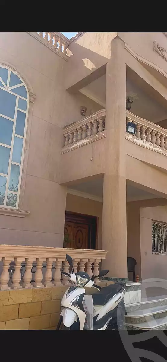 https://aqarmap.com.eg/ar/listing/7294378-for-sale-cairo-new-cairo-compounds-diplomats-compound