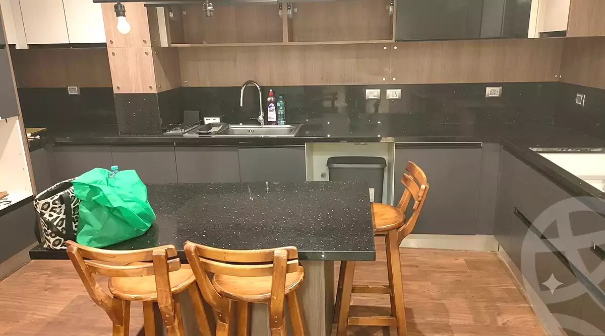 https://aqarmap.com.eg/en/listing/7294423-for-rent-cairo-new-cairo-compounds-mountain-view-hyde-park