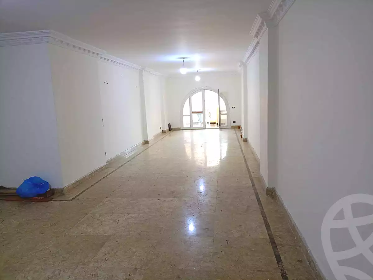 https://aqarmap.com.eg/en/listing/7294469-for-sale-alexandria-roshdy