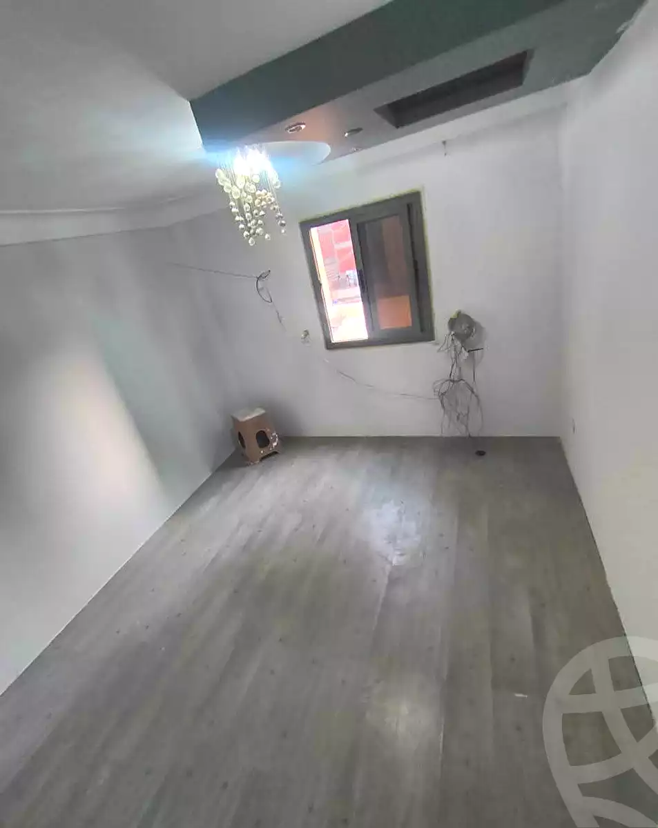 https://aqarmap.com.eg/ar/listing/7294586-for-sale-alexandria-sydy-bshr-sydy-bshr-bhry-gamal-abd-el-nasir-st