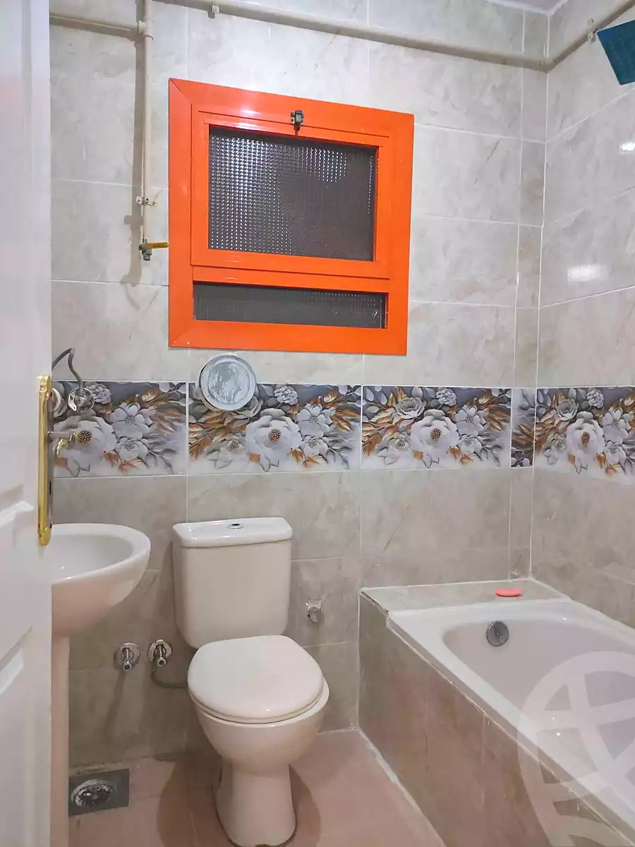 https://aqarmap.com.eg/ar/listing/7294587-for-sale-cairo-ain-shams-jsr-lswys